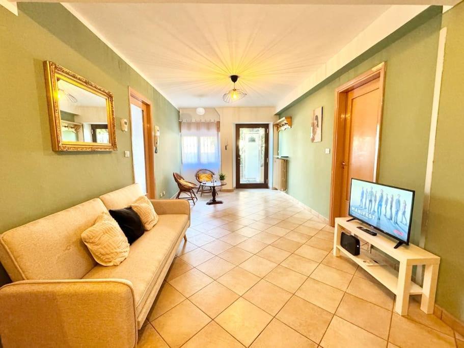 キアラヴァッレCasa Nel Verde - 4 Posti Lettoアパートメント エクステリア 写真